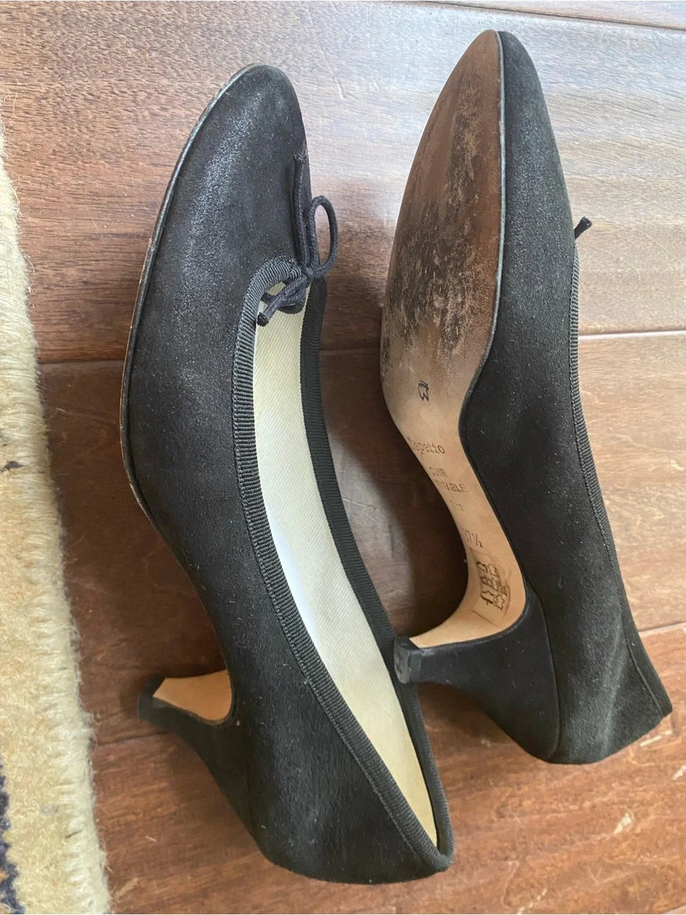 Repetto Black Suede Ballet